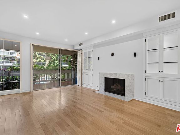5th image of 4338 Redwood Ave #B114