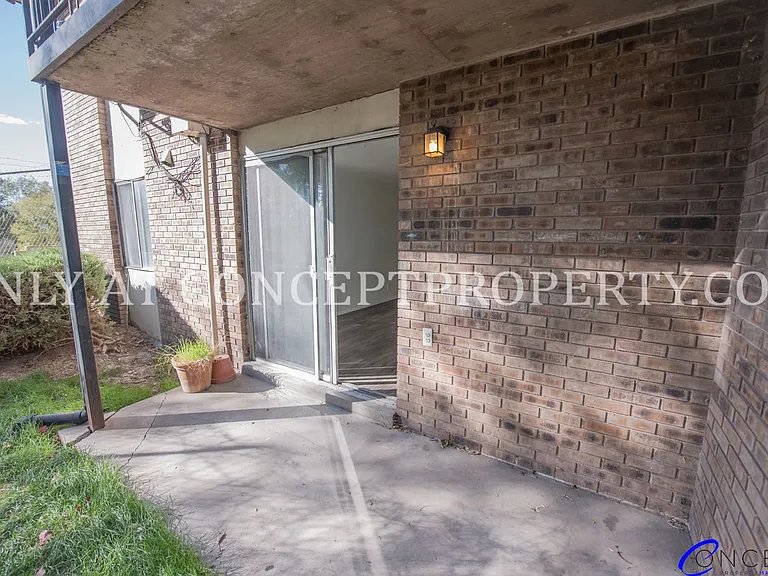 Ponderosa — Photo 116