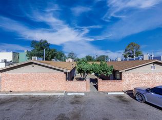 305 Tennessee St SE, Albuquerque, NM 87108