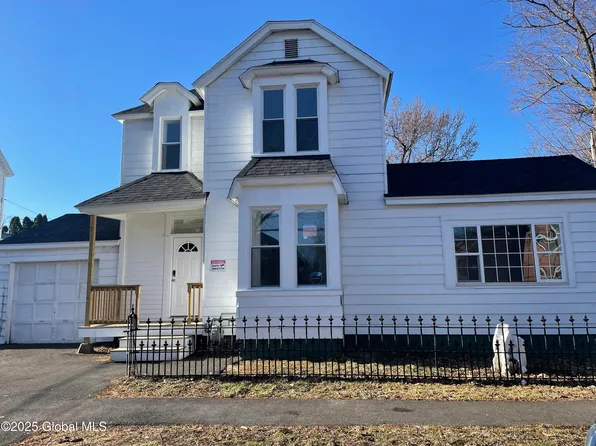 22 115th Street, Troy, NY 12182