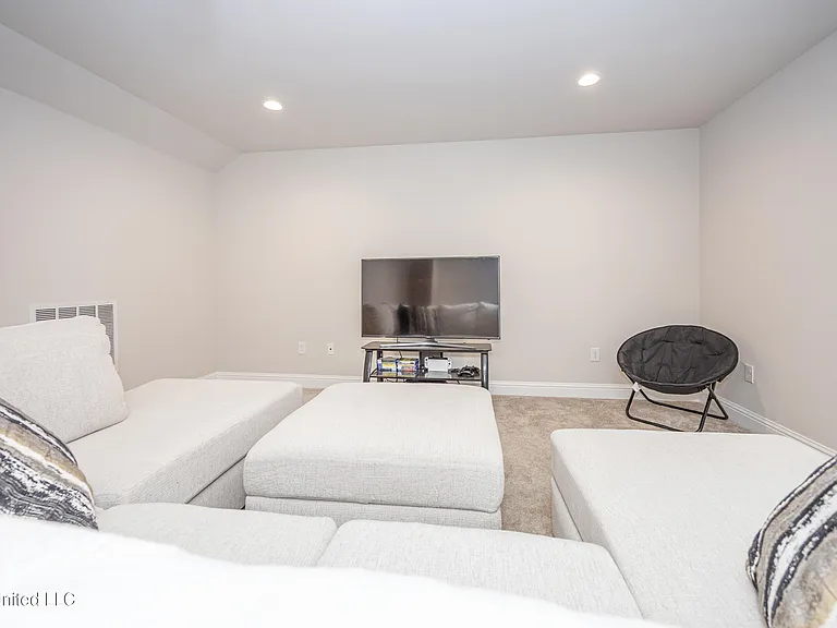 6995 Osprey Dr — Photo 72