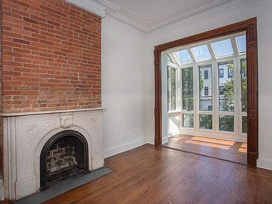 Rented by Townsley & Gay, LLC | media 38