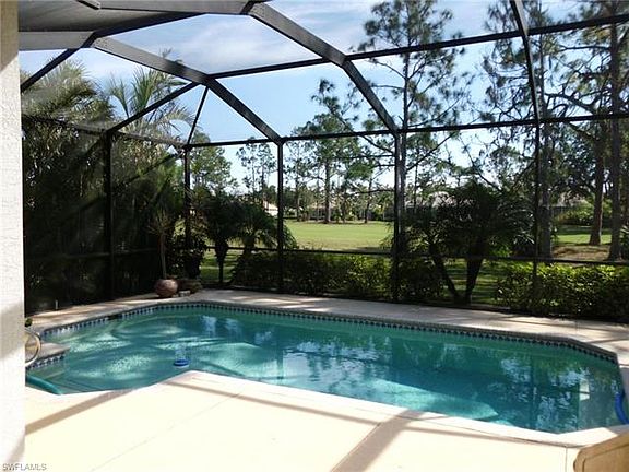 3rd image of 2253 Hampstead Ct