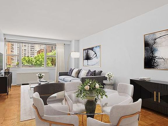 2nd image of 165 W 66th St APT 4Q