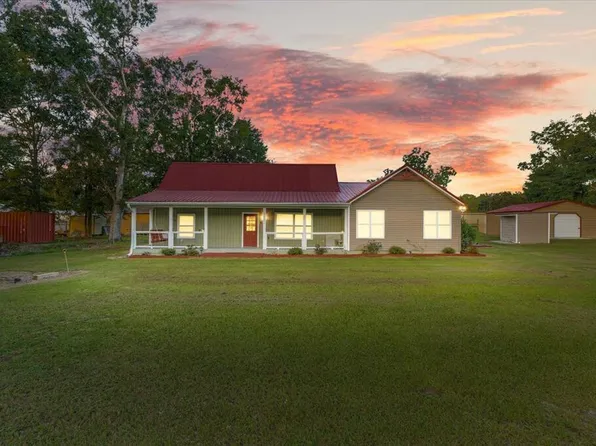 12447 E Us Highway 84, Ashford, AL 36312