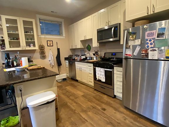 5th image of 3607 W Belmont Ave