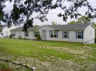 8243 Hillsboro House Springs Rd, Hillsboro, MO 63050