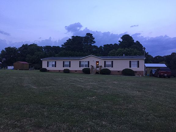 Front yard view 