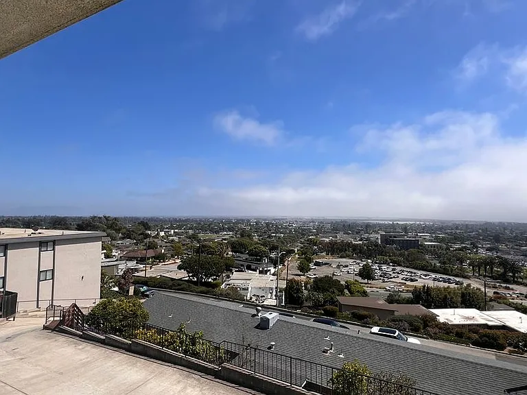 3263-3275 Hilltop Dr — Photo 17