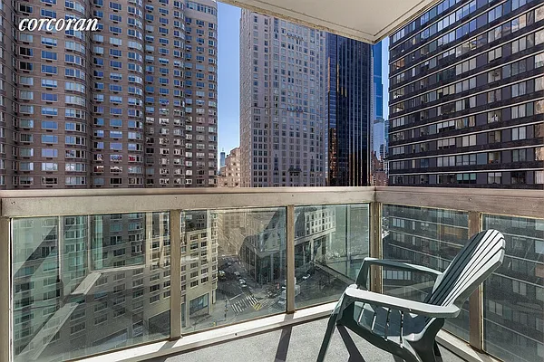 Sold by Corcoran | media 6