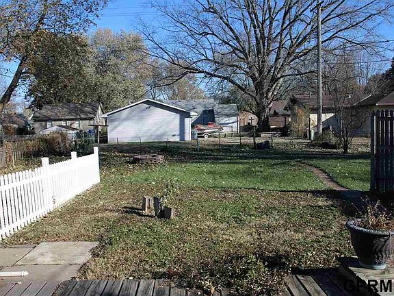 3rd image of 2407 Van Buren St