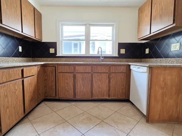 14 Austin St, Somerville, MA