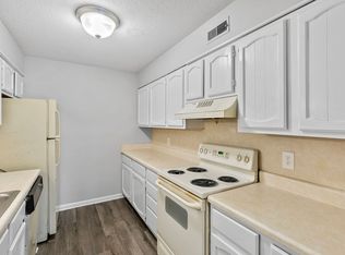Monroe Crest Apartments, Birmingham, AL 35205