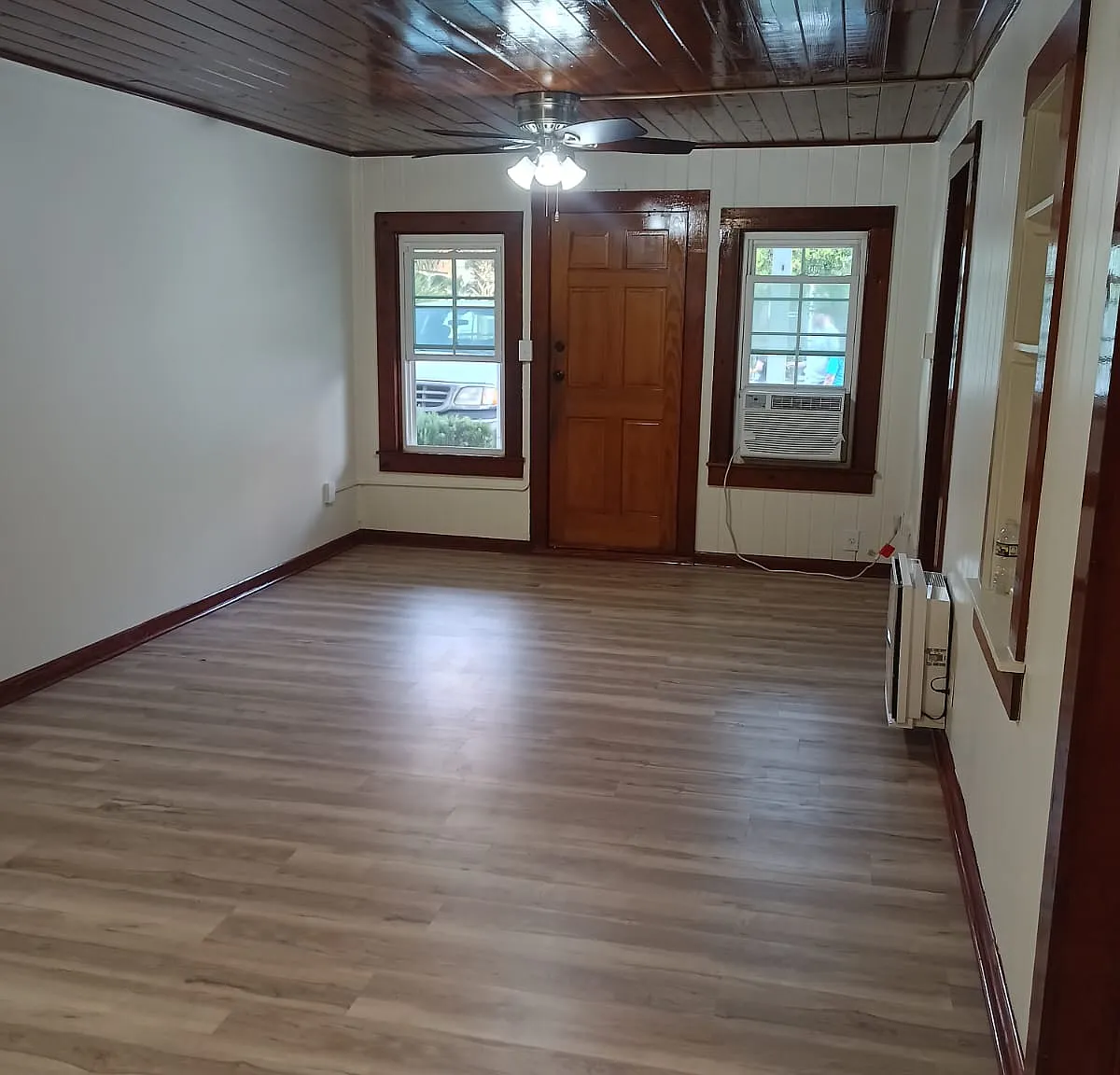 2 bed, $1,500 — Photo 4