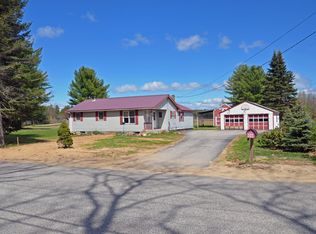 61 Skeetfield Rd, Oxford, ME 04270