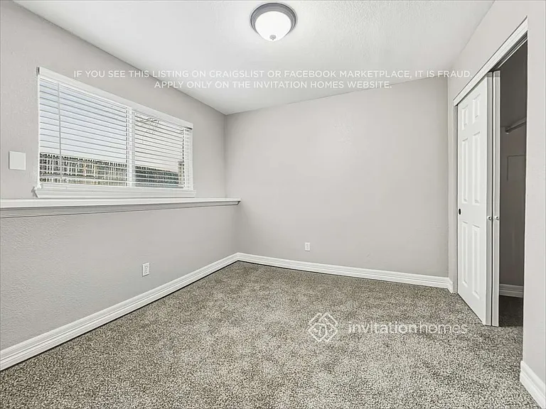 19418 E Purdue Cir — Photo 16