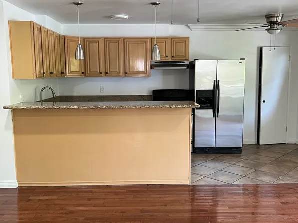 3420 Council St #201, Los Angeles, CA 90004