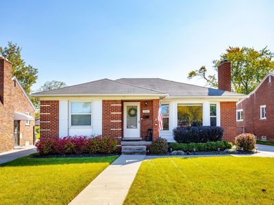 13311 Oak Park Blvd, Oak Park, MI, 48237