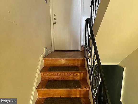 2nd image of 1709 Hartranft St