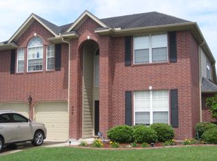 304 Village Grn, Victoria, TX 77904