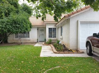 4977 N Tamarron Ct, San Bernardino, CA 92407