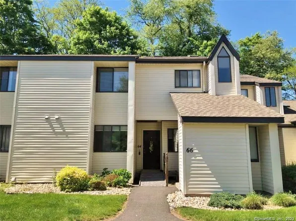 64 Simsbury Landing, Simsbury, CT 06070