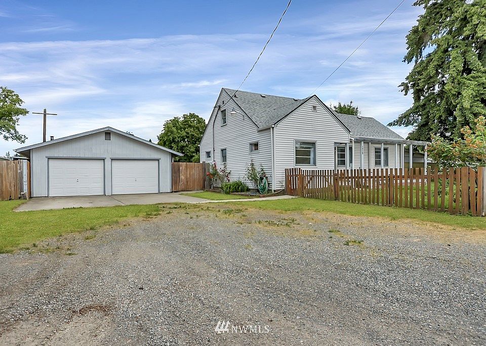 1st image of 1915 76th Street Ct E