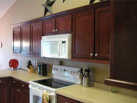 4th image of 2670 Shoni Dr