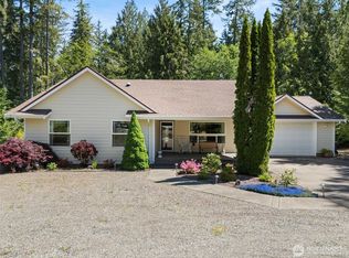 Lake Cushman Div 8, Hoodsport, WA 98548