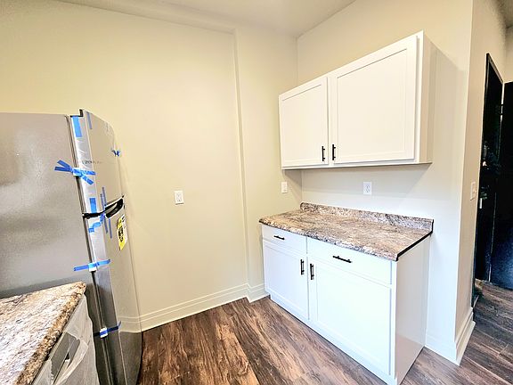 5th image of 486 Franklin St #2