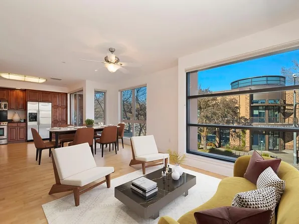 435 G St #201, Davis, CA 95616