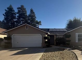 3299 W Stuart Ave, Fresno, CA 93711