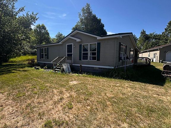 2nd image of 1887 E Fish Rd