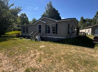 1887 E Fish Rd, Shelby, MI 49455