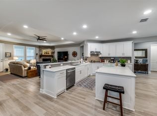 1116 Cornerstone Dr, Aubrey, TX 76227