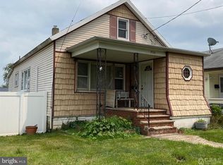 950 Rahway Ave, Avenel, NJ 07001