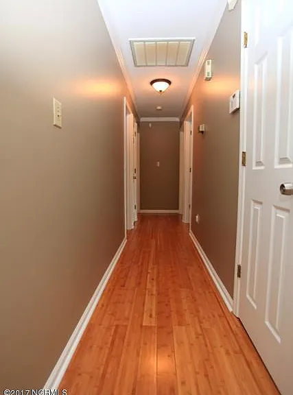 2457 Saddleridge Dr — Photo 20