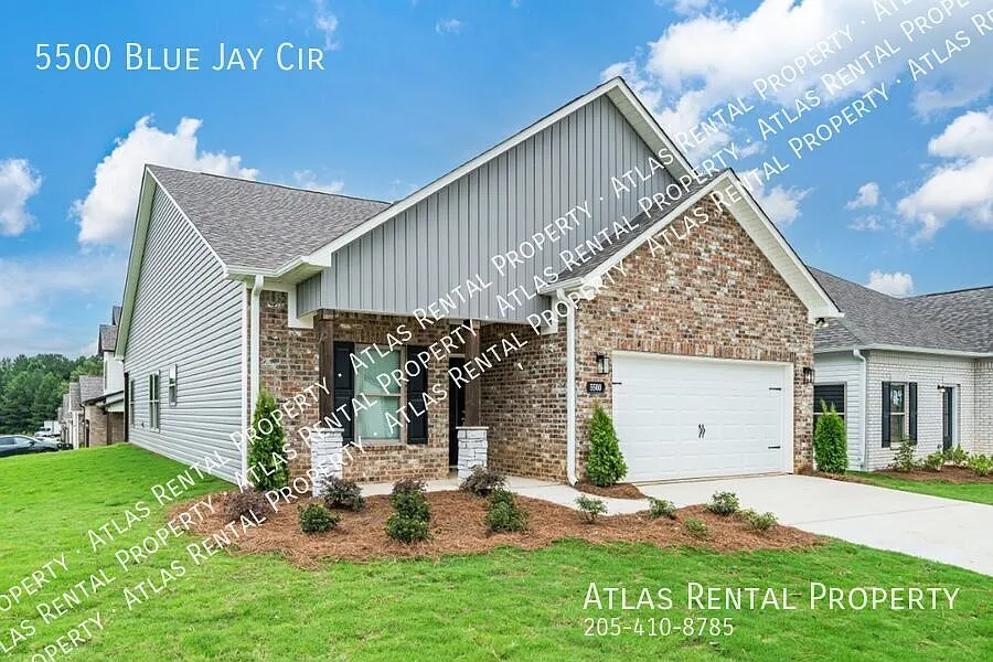 Building Photo - 5500 Blue Jay Cir
