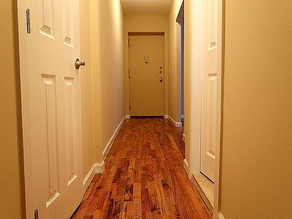 4th image of 284 Eastern Pkwy APT 1B