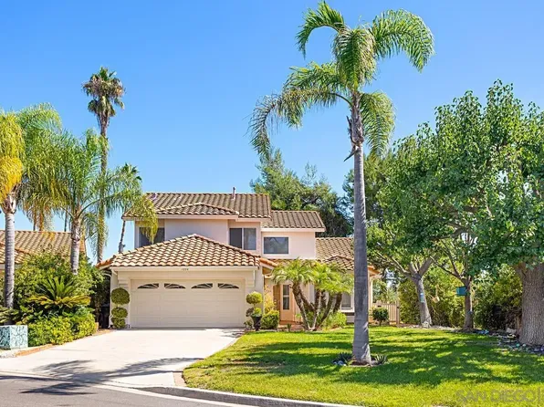 1994 Moonglow Ct, Vista, CA 92081