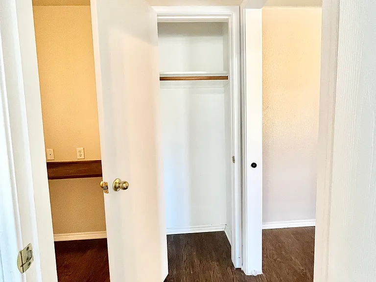 124 Stewart Bend Ct #A — Photo 12