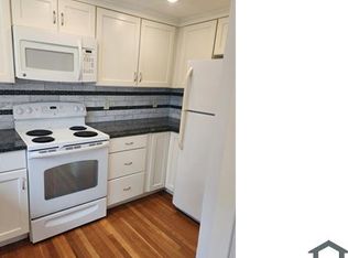 85 Andover St APT 2, Peabody, MA 01960