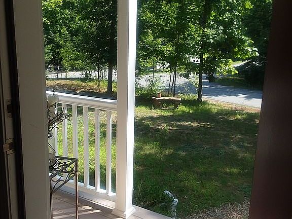 Sits above the culdesac