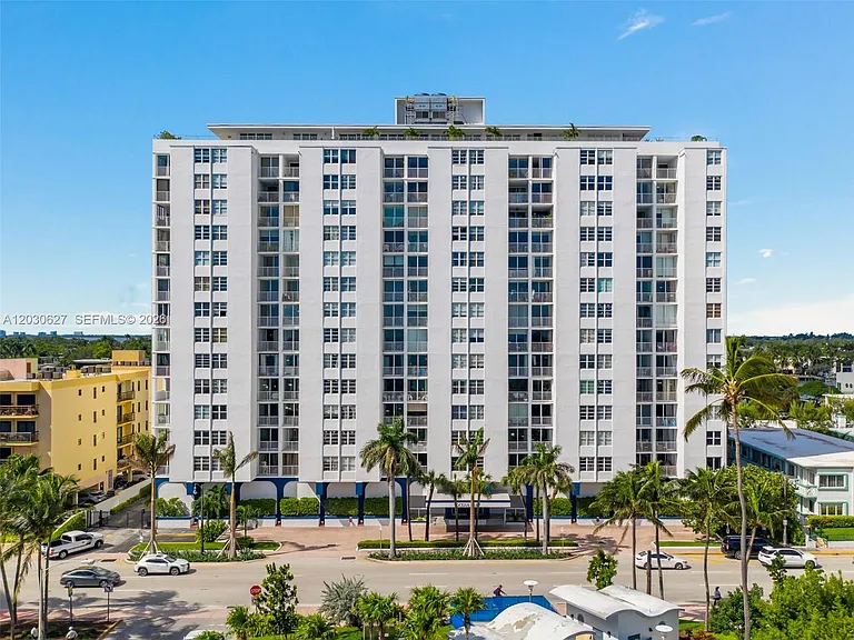 6450 Collins Ave #406 — Photo 12