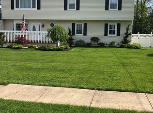 883 Landers St, Toms River, NJ 08753