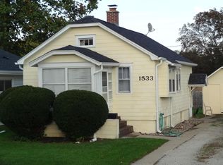1533 Orchard St, Racine, WI 53405
