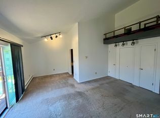 Sunrise Ridge, Danbury, CT 06811