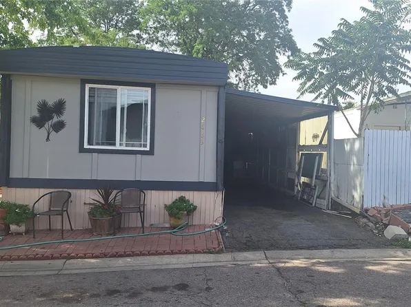 2853 Blue Jay Street LOT 147, Denver, CO 80260