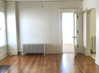 409 SW Huntoon St #2, Topeka, KS 66612