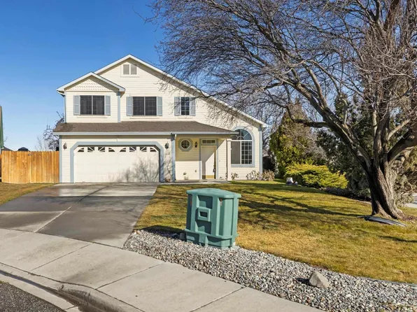 8612 W Klamath Ave, Kennewick, WA 99336